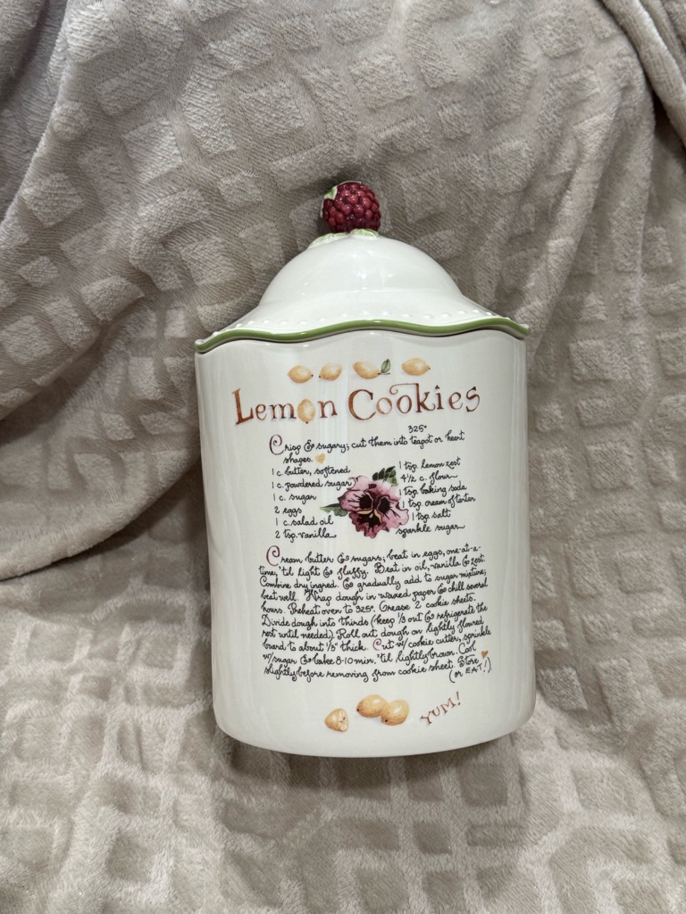 VTG Lenox Susan Branch A Proper Tea Cookie Jar Raspberry Lid Lemon Cookie Recipe - Picture 2 of 5